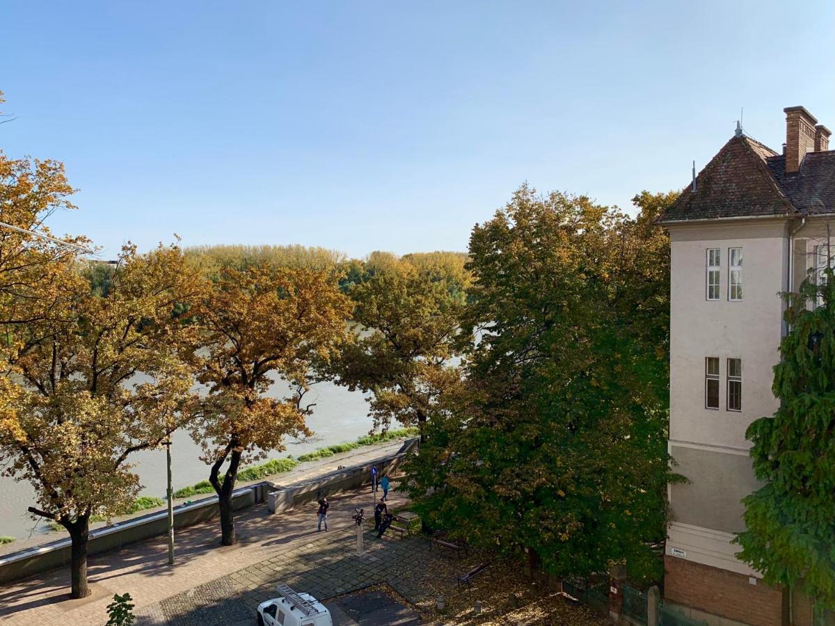 Cozy Apartment in the City Centre Next to Dóm Square Szeged Exterior foto
